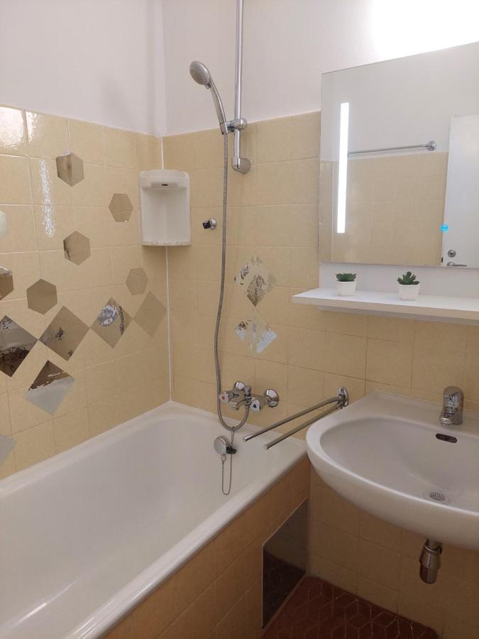 Nb Royal Appartement Wenen Buitenkant foto